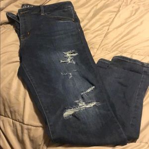 High rise distressed American Eagle jeggings